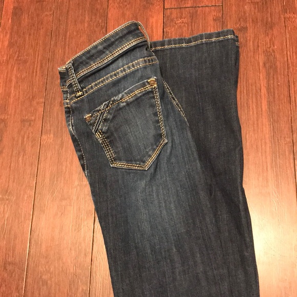 SOLD! Like new Buckle Black jeans - Picture 2 of 6